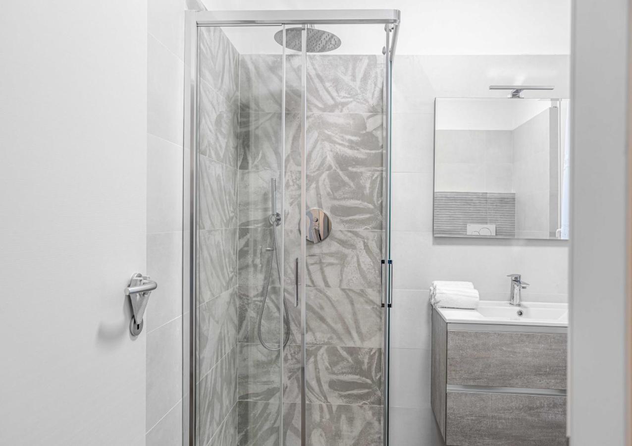 2 Bedrooms Apt With Terrace - Nolo Area Via Varanini Milaan Buitenkant foto